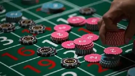 Người dùng Việt Nam duyệt nền tảng 23wim trên thiết bị di động